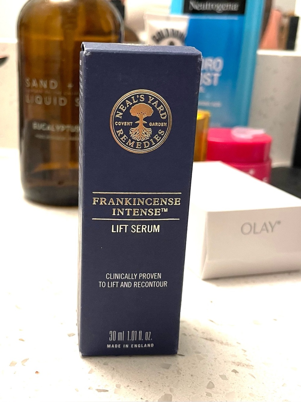 NEAL’S YARD REMEDIES. CLINICALLY PROVEN LIFTING & RECONTOURING  SERUM. BRAND NEW